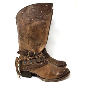 Corral indie spirit buckle studded western boots
